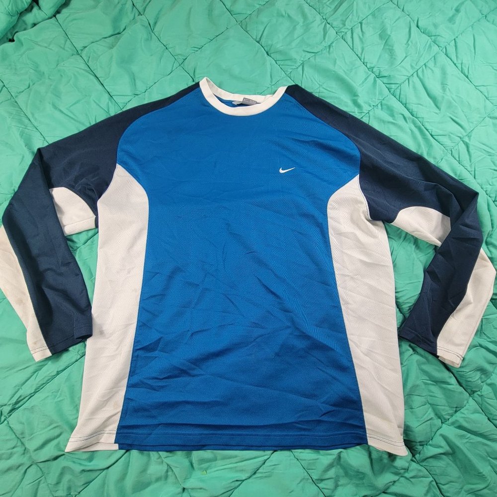 Nike Mens 2XL XXL Blue White Shirt Long Sleeve Casual Athletic Outdoors